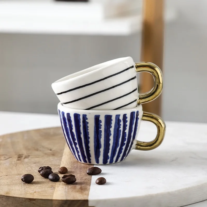 Малка керамична чаша за еспресо, американската ръчно рисувани, чашата за кафе геометрична форма, с неправилна форма със златна писалка, чаша за чай с мляко, Аксесоари за дома