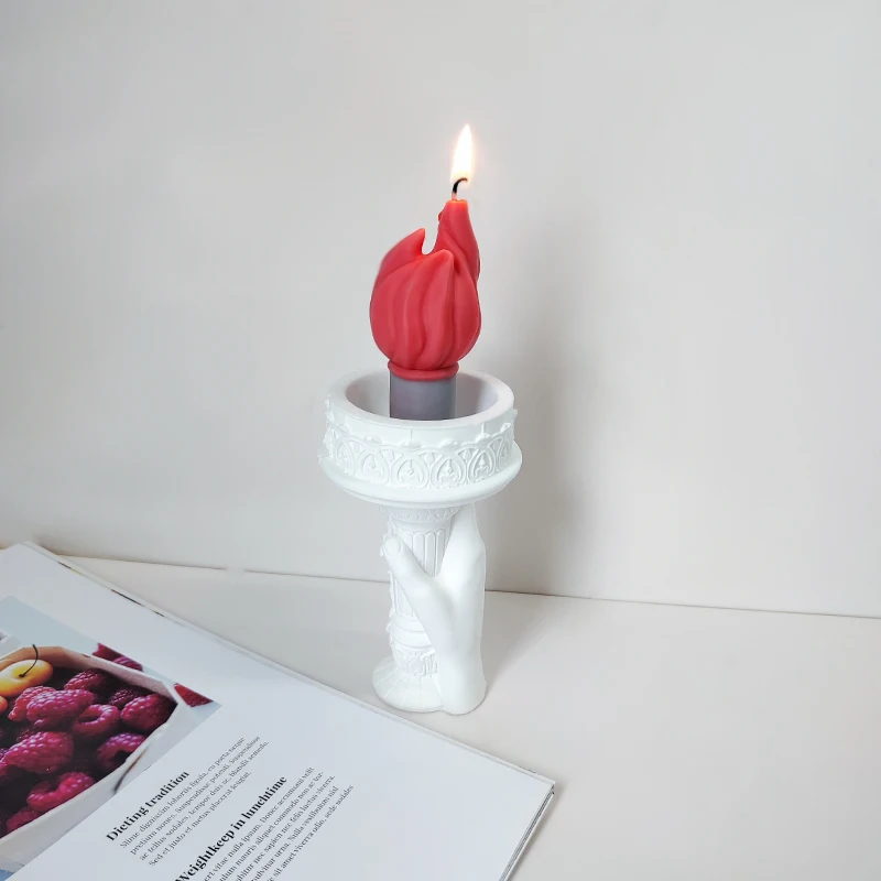 НАПРАВИ си сам 3D Статуята на Свободата Свещник Гипсова силиконова форма на Творчески факел Свещ Гипсова форма Начало Декор на Аксесоари за направата на свещи