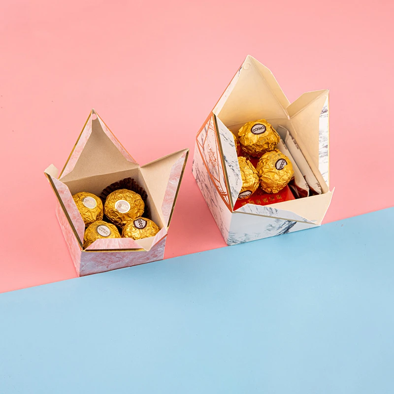 подарък кутия 10шт, Сватбени аксесоари, Кутия за бонбони, детски душ, Картонени Кутии за шоколад, Нови призматични творчески бронзови опаковъчни кутии