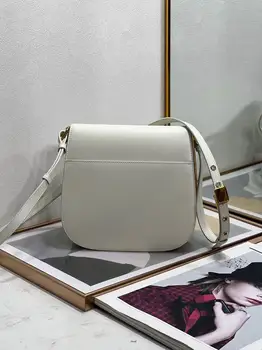 Hot нови 2023 г. в Япония и Корея, изискан дизайн на външния вид, здрава женска чанта-месинджър от естествена кожа с едно рамо