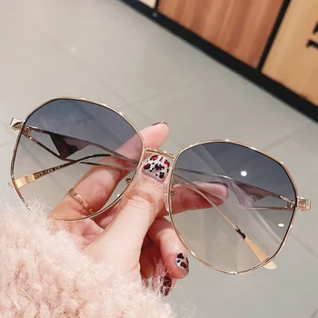 Vintage слънчеви очила от сплав с неправилна квадратна форма за жени на Новата модна марка Hollow Triangle Cat Eye Слънчеви очила дамски елегантни нюанси