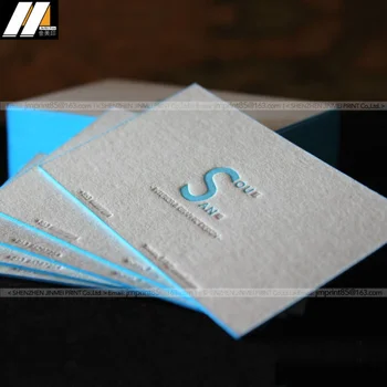 Висококачествена и визитка от памучна хартия с щамповани букви