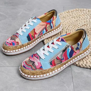 Дамски вулканизированная обувки, маратонки Lady 2022, Елегантни Дамски Обувки на платформа с шнур с флорални принтом, Модни Дамски Ежедневни обувки
