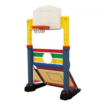 Играчки за баскетбол и футбол игри за деца, изработени от пластмаса в помещението